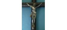 crucifix  ancien  en  fer,  vintage  d'époque