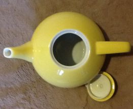 Théière vintage 