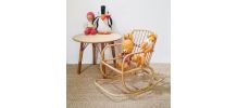 Fauteuil rotin à bascule enfant vintage