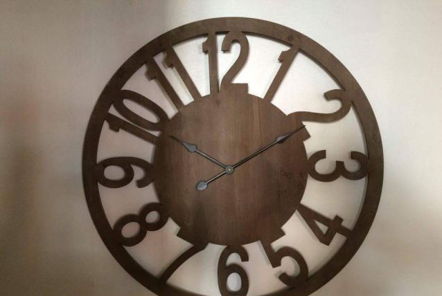Horloge murale bois Maisons du Monde