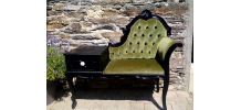 Ancien fauteuil téléphone en velours 