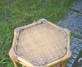 superbe table d'appoint en bambou et rotin