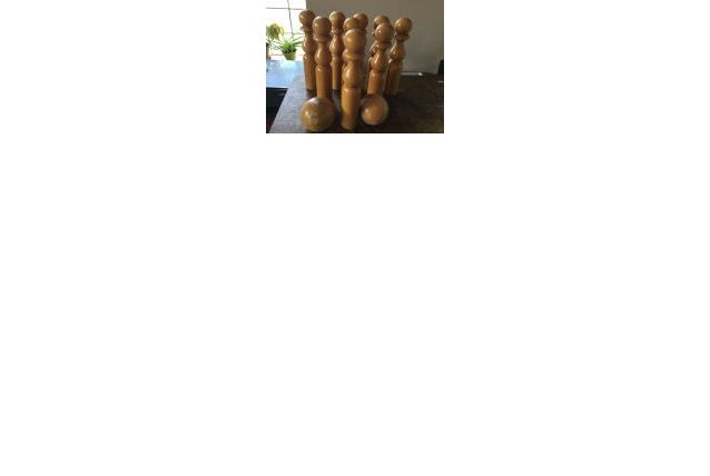 Jeu de quilles en bois
