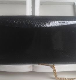 pochette retro en cuir anse chaine doree