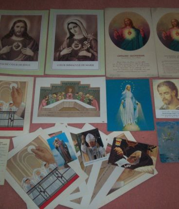 LOT ancien papiers religieux vrac 