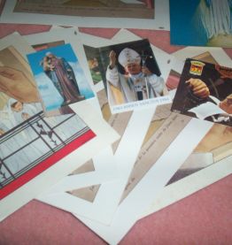 LOT ancien papiers religieux vrac 