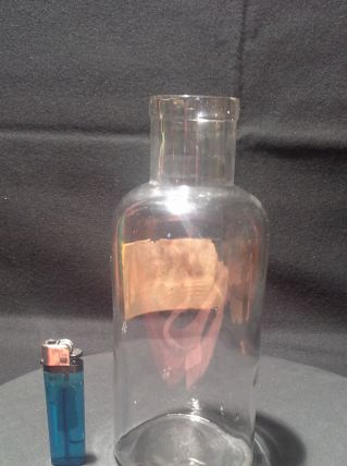 Bouteille de pharmacie vintage 1