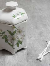 pot en porcelaine pour coton tige salle de bain