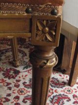 Fauteuil de bureau, dossier cannelé style Louis XVI.