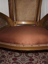 Fauteuil de bureau, dossier cannelé style Louis XVI.