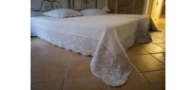 2 dessus de lit en boutis et housses d’oreiller assorties