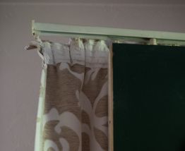Portière en tissu très stylé pour porte d’entrée
