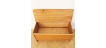 Banc coffre à jouets vintage enfant années 70 chêne rotin