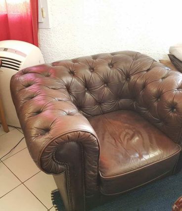 Vend fauteuil chesterfield d'origine 