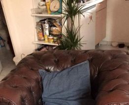 Vend fauteuil chesterfield d'origine 