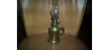 ANCIENNE LAMPE A PETROLE cuivre et verre