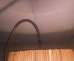 LAMPADAIRE LISEUSE PORTE REVUE
