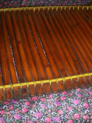 ANCIEN PLATEAU BAMBOU des années 1960 40 cm par 30 cm 