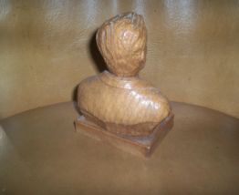 BUSTE EN RESINE DE BOIS DE LOUIS PASTEUR 