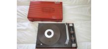 Tourne disques Brand des seventies rouge
