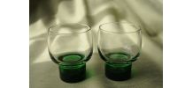 Quatuor de verres à pieds sixties