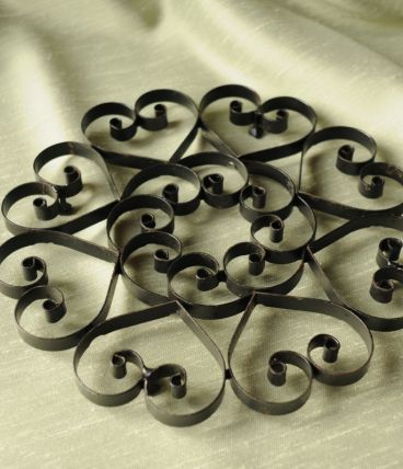 Dessous de plat, fer forgé, années 1960-1970, style Christofle