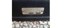 Ancien téléphone à manivelle CIT , années  1950