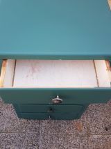 chiffonnier en bois vintage vert emeraude