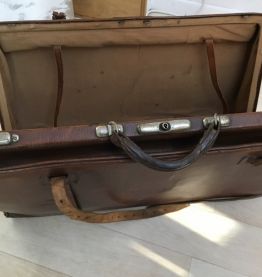 Sac de voyage ancien en cuir