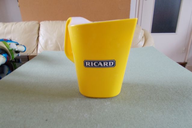 pichet ricard vintage
