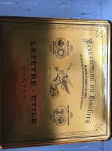 Ancien boite rare Lefèvre Utile lu