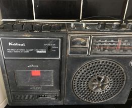 Ancien radio cassette kaisui 