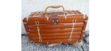 valisette retro en bambou vintage