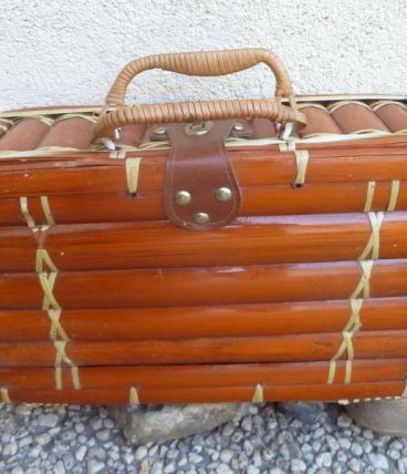 valisette retro en bambou vintage