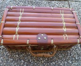 valisette retro en bambou vintage