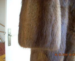 Manteau fourrure rat d'Amérique