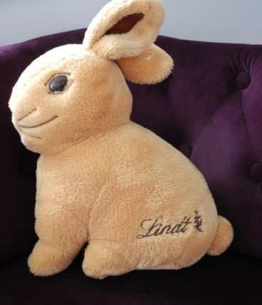 Lapin LINDT peluche