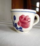 Dinette ancienne - Faïencerie de Creil-Montereau - Petite tasse HBCM décor à la rose