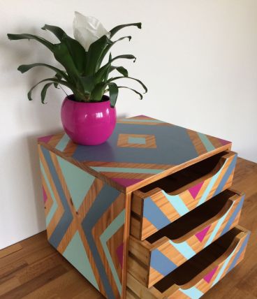 Petit meuble de rangement