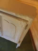 Meuble bar tele relooké couleur taupe style design