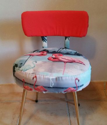 Adorable chaise de coiffeuse vintage relookée