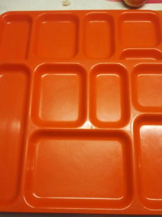 Plateau repas 1960/70 orange