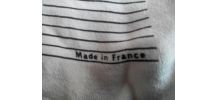 Magnifique carré 70's Pierre Cardin