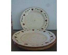 3 assiettes plates coeurs vintages