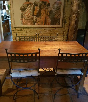 VENDS TABLE DE FERME EN CHENE MASSIF 