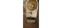 Ancien projecteur style manufacture avec petit compartiment 