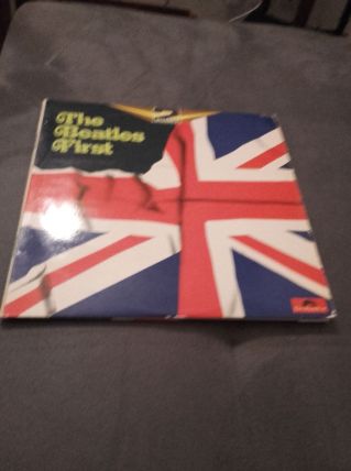 Vinyle the Beatles first