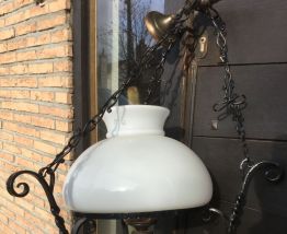 Suspension opaline