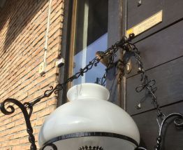 Suspension opaline