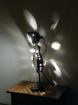 lampe de divers éléments vintage et industriel